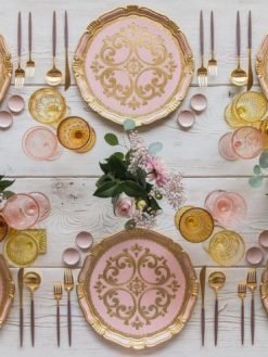 گل روی میز FOTT114 Flower on the table