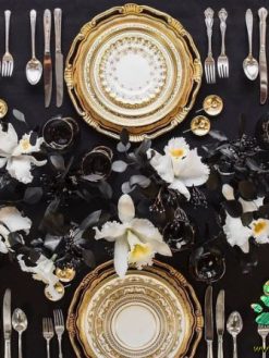 گل روی میز FOTT119 Flower on the table