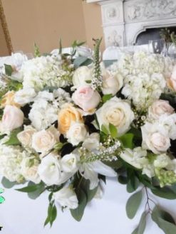 گل روی میز FOTT24 Flower on the table