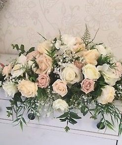 گل روی میز FOTT3 Flower on the table