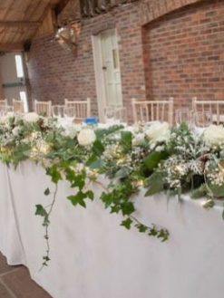 گل روی میز FOTT30 Flower on the table