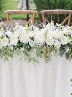 گل روی میز FOTT37 Flower on the table