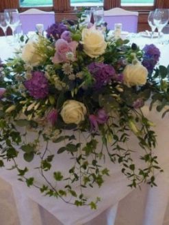 گل روی میز FOTT40 Flower on the table