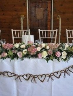 گل روی میز FOTT56 Flower on the table