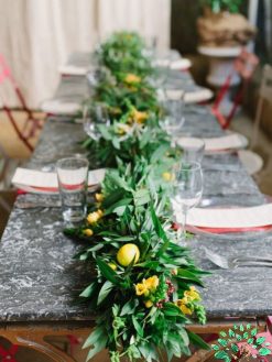 گل روی میز FOTT68 Flower on the table