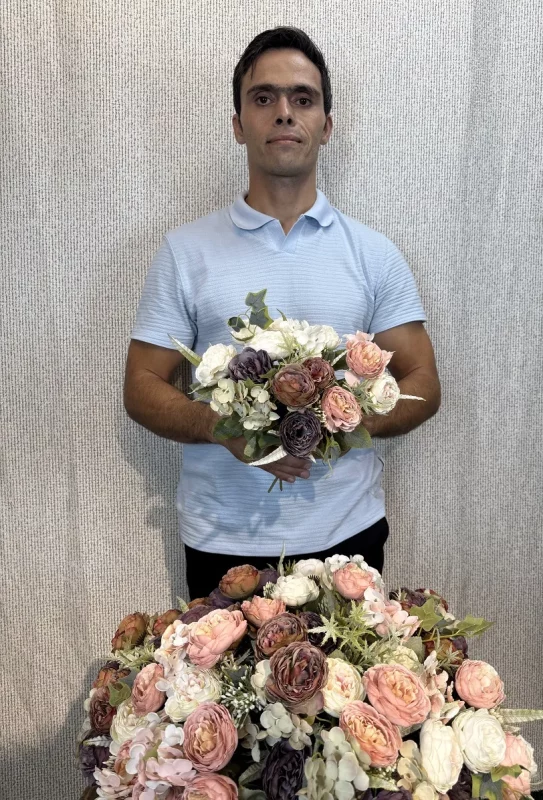 بوته مخلوط پیونی آرتانزیا