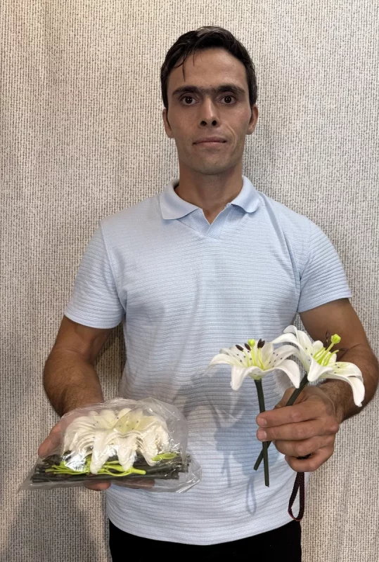 سرگل مصنوعی لیلیوم سفید