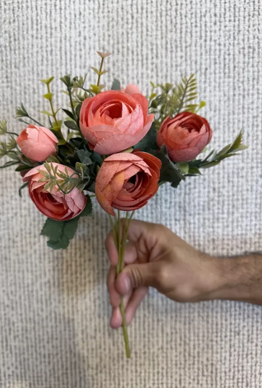 عرضه بوته گل مصنوعی