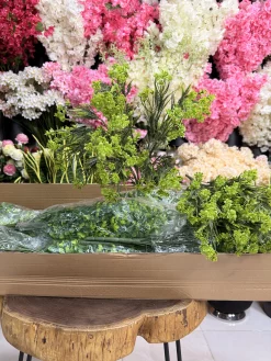 بوته باکسی مصنوعی در دکوراسیون بالکن