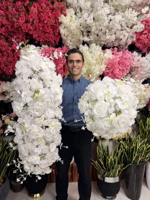 ایده‌های دکوراسیون با پنل گل‌های یک متری و گرد