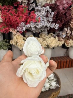 سرگل مصنوعی رز صابونی سفید و نباتی